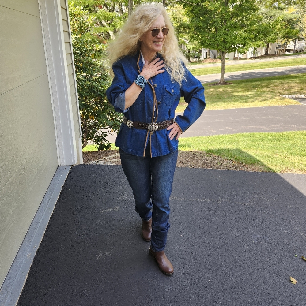 Talbots Denim Ex Cond/Pro Clean Shirt Jacket with Brown Trim, Large, $30